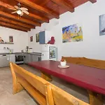 Seven-bedroom In Tatil Evi