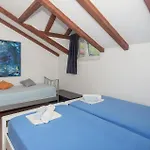 Tatil Evi Seven-bedroom In