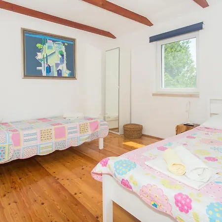 Дом отдыха Seven-bedroom In *